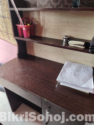 Argent sale Reading table